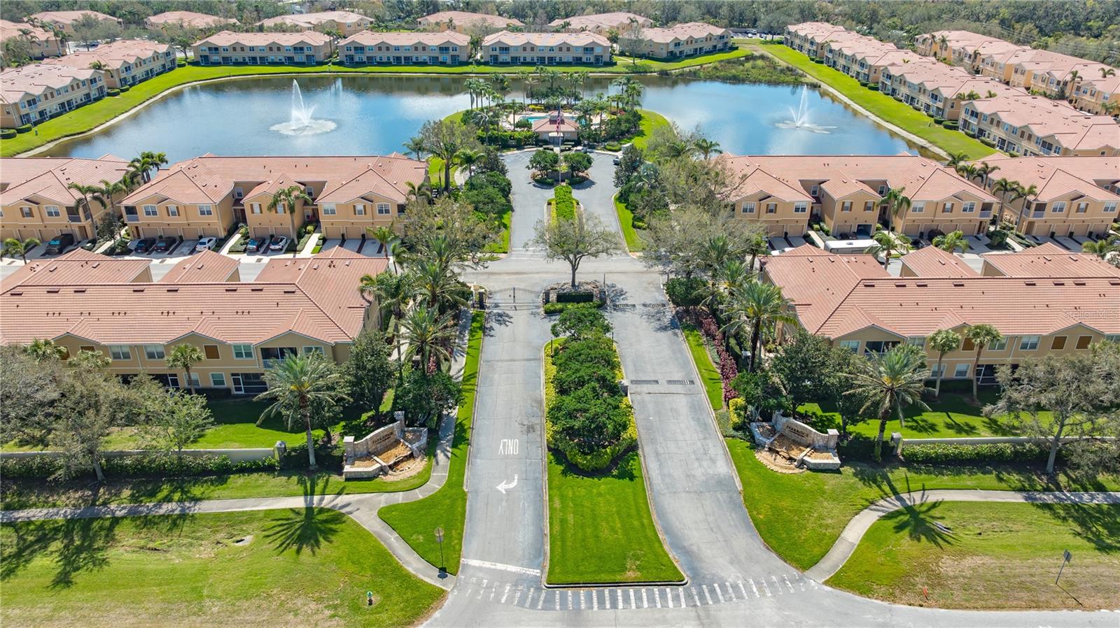 3769 PARKRIDGE CIRCLE 4-103