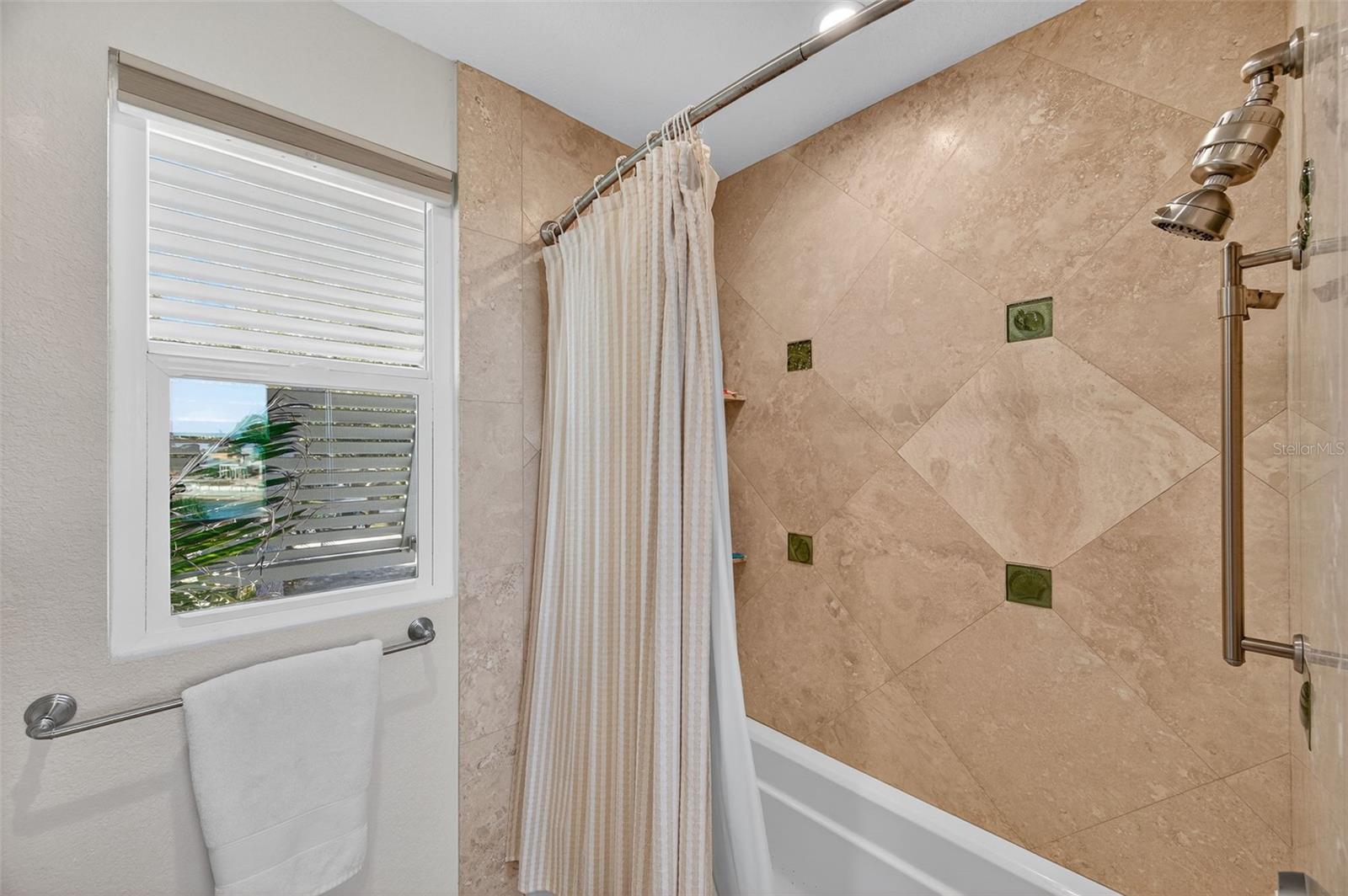 PINELLAS POINT SKYVIEW SHORES 4TH ADD - Residential