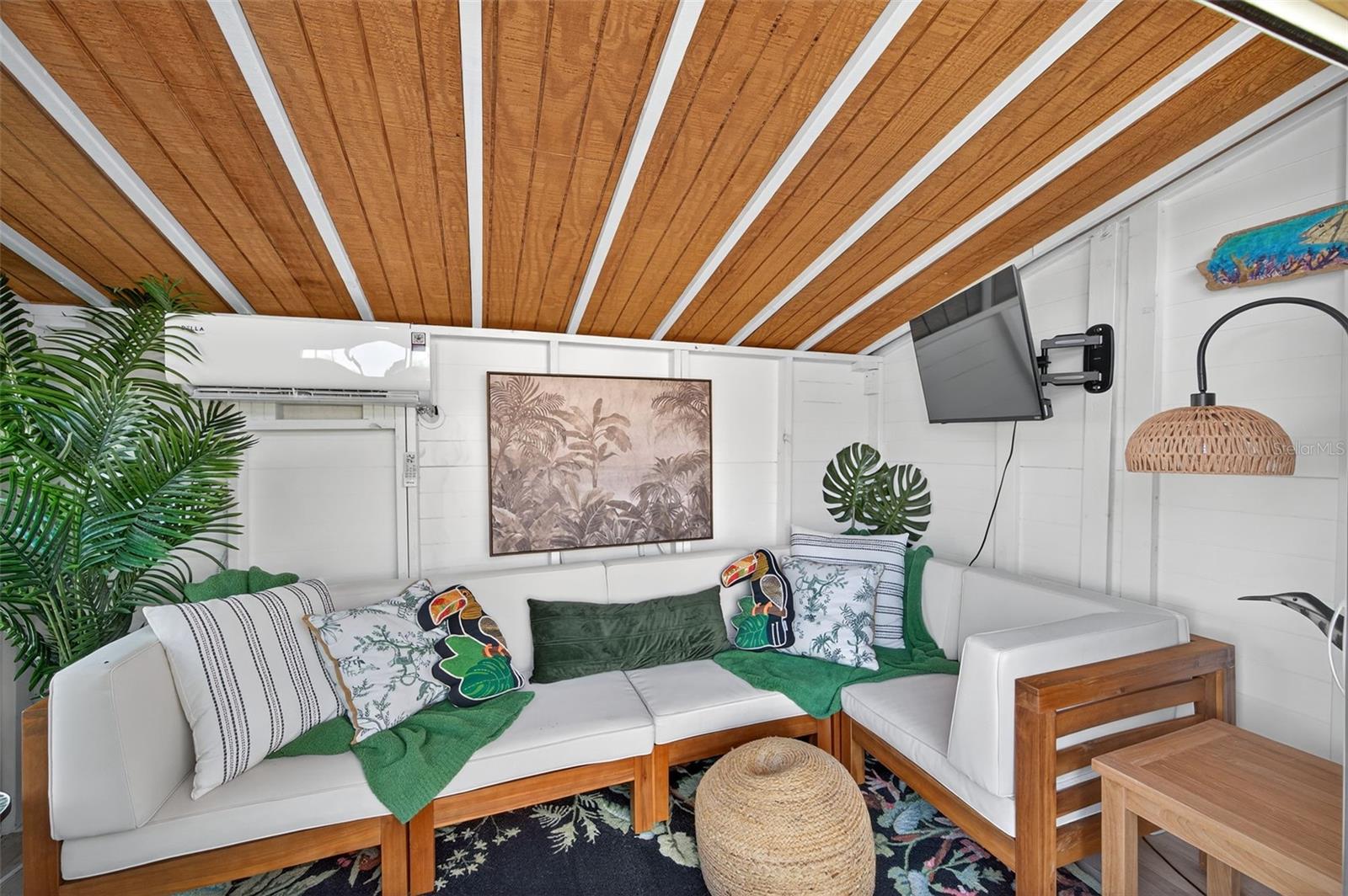 PINELLAS POINT SKYVIEW SHORES 4TH ADD - Residential