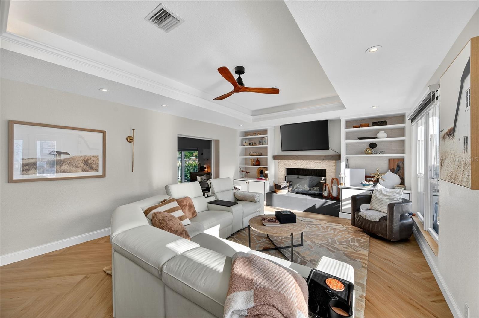 PINELLAS POINT SKYVIEW SHORES 4TH ADD - Residential