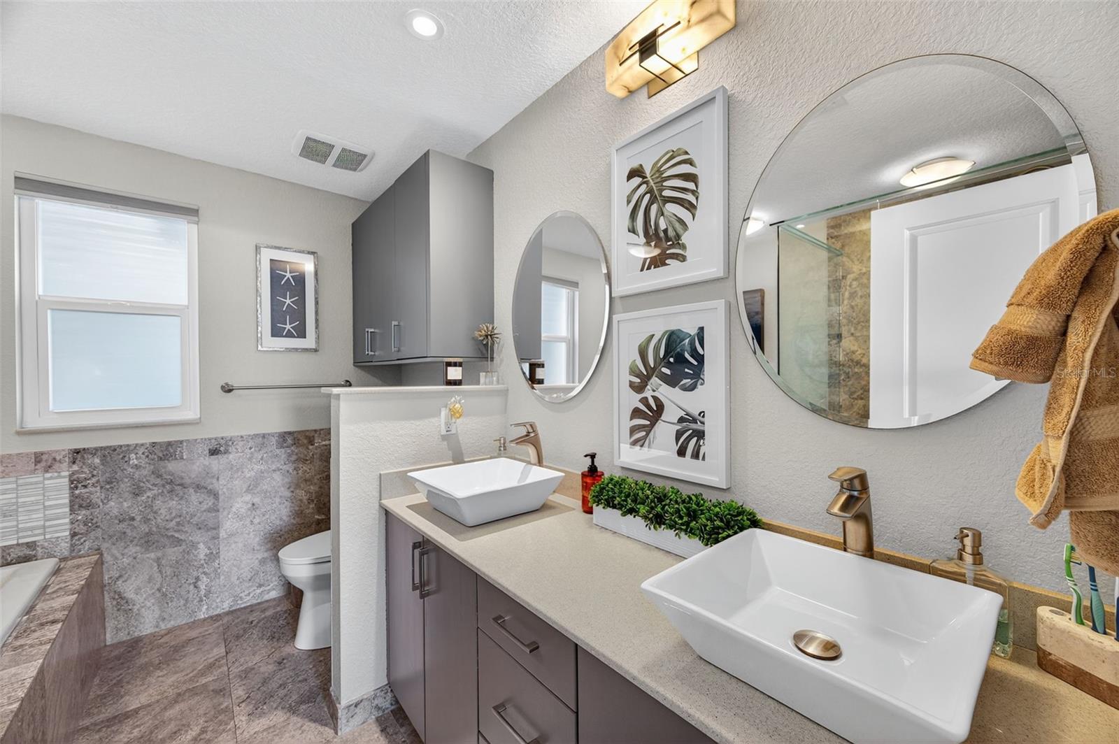 PINELLAS POINT SKYVIEW SHORES 4TH ADD - Residential