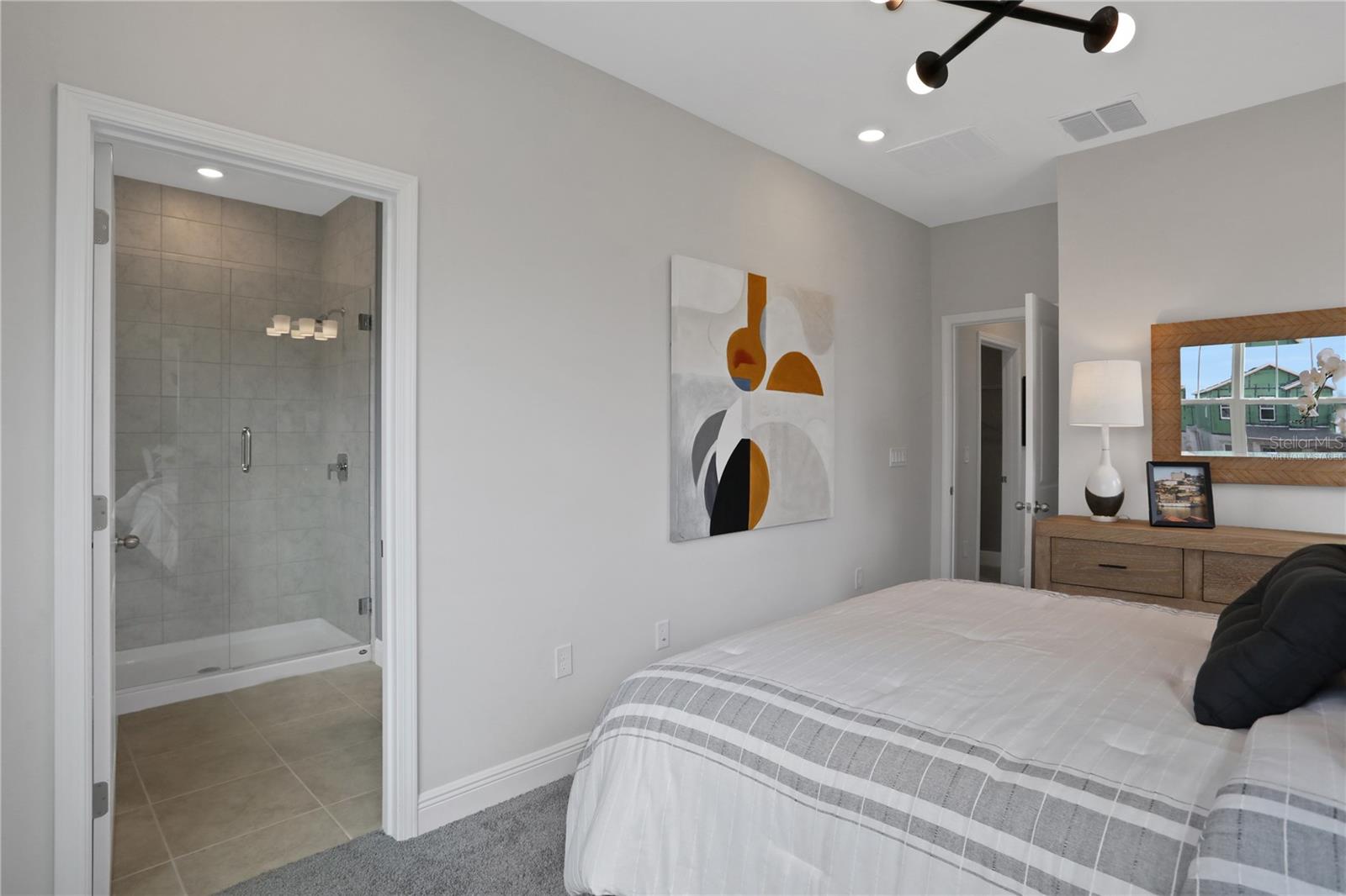 SERENADE AT OVATION - Residential