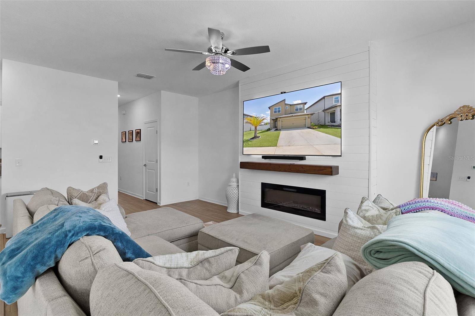 VILLAGES/MINNEOLA HILLS PH 2A - Residential