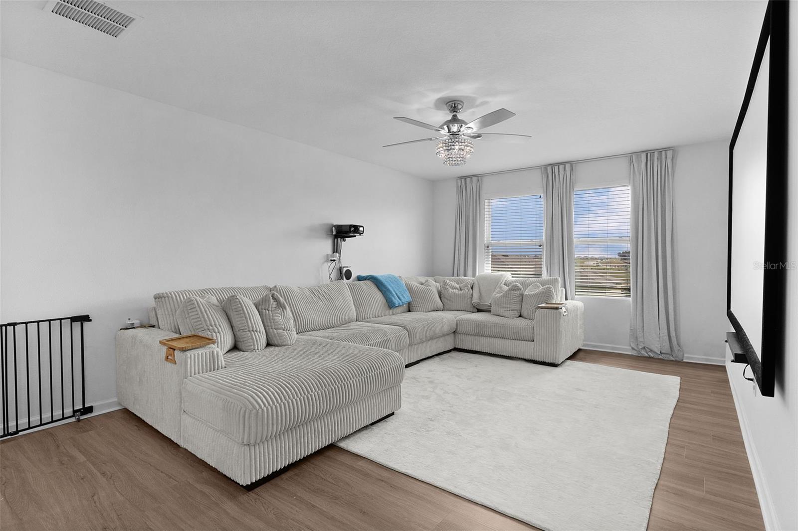 VILLAGES/MINNEOLA HILLS PH 2A - Residential