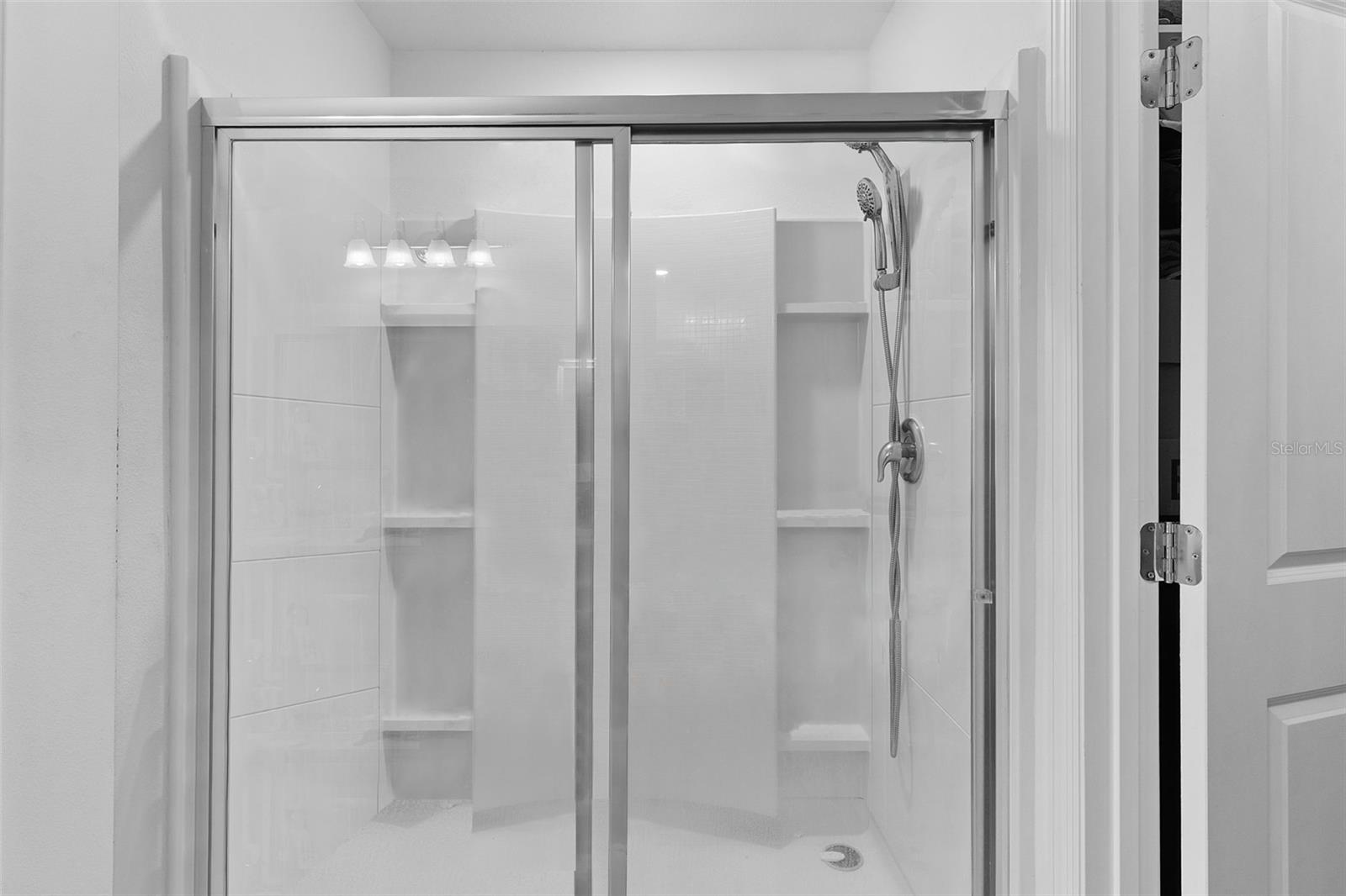 VILLAGES/MINNEOLA HILLS PH 2A - Residential