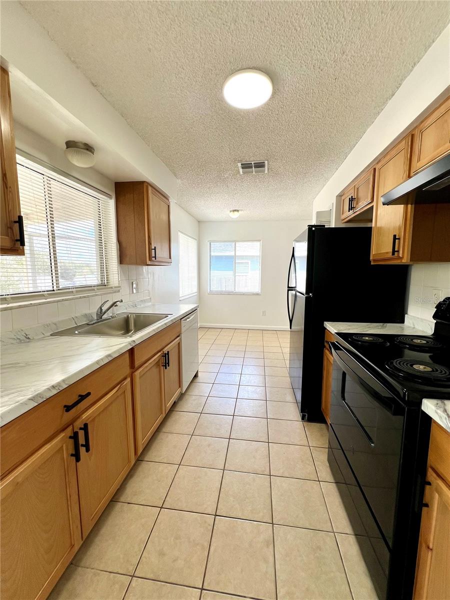 DELTONA LAKES UNIT 4 - Residential