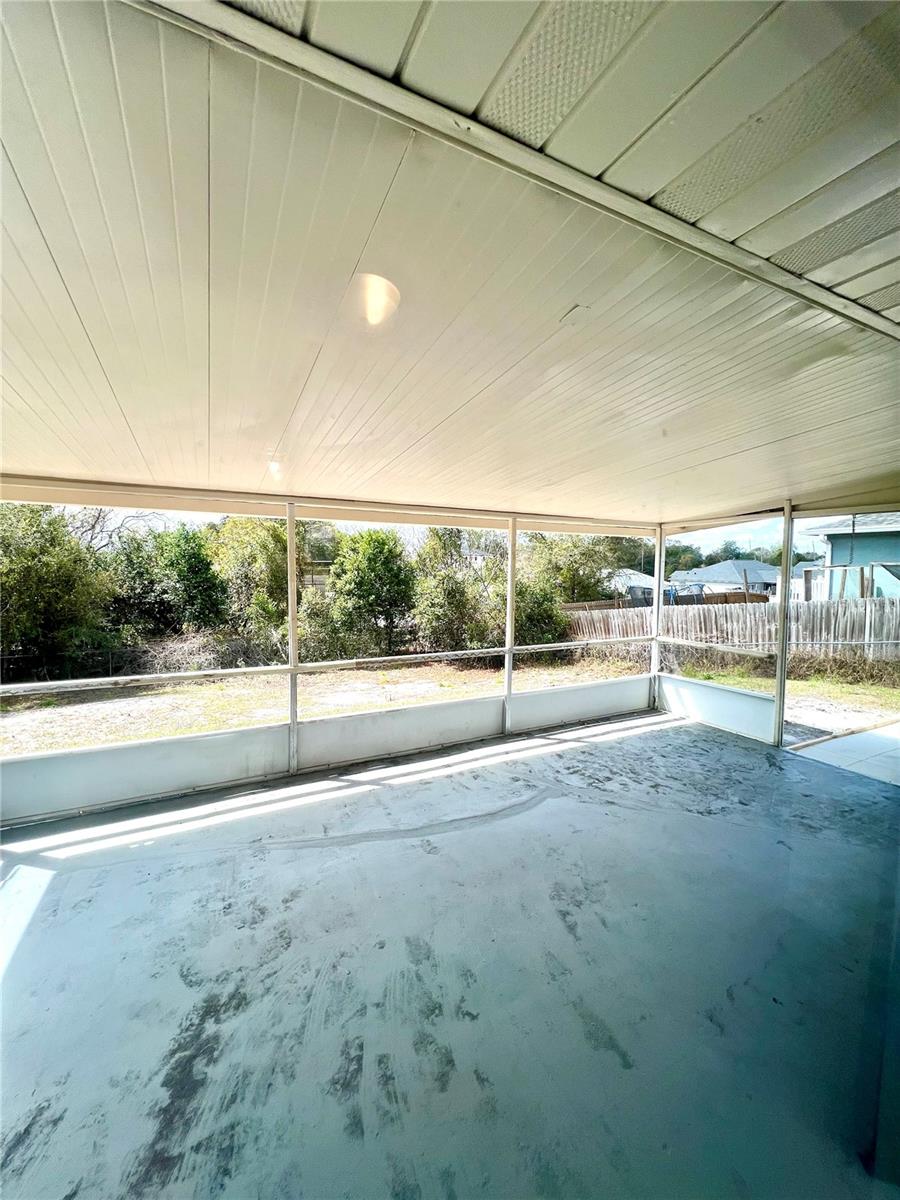 DELTONA LAKES UNIT 4 - Residential