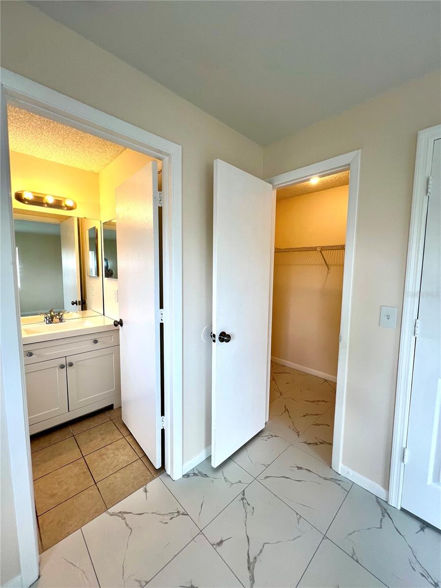 DELTONA LAKES UNIT 4 - Residential