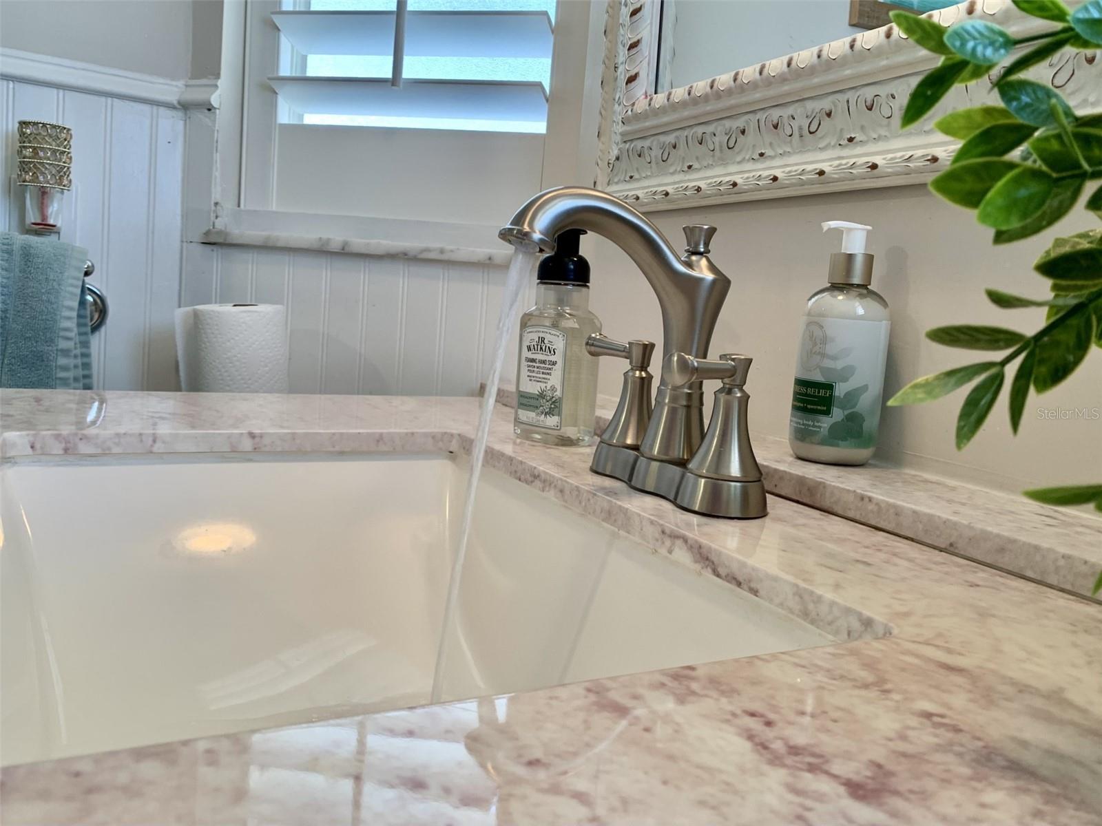 TROPICAL HIGHLANDS AMD - Residential