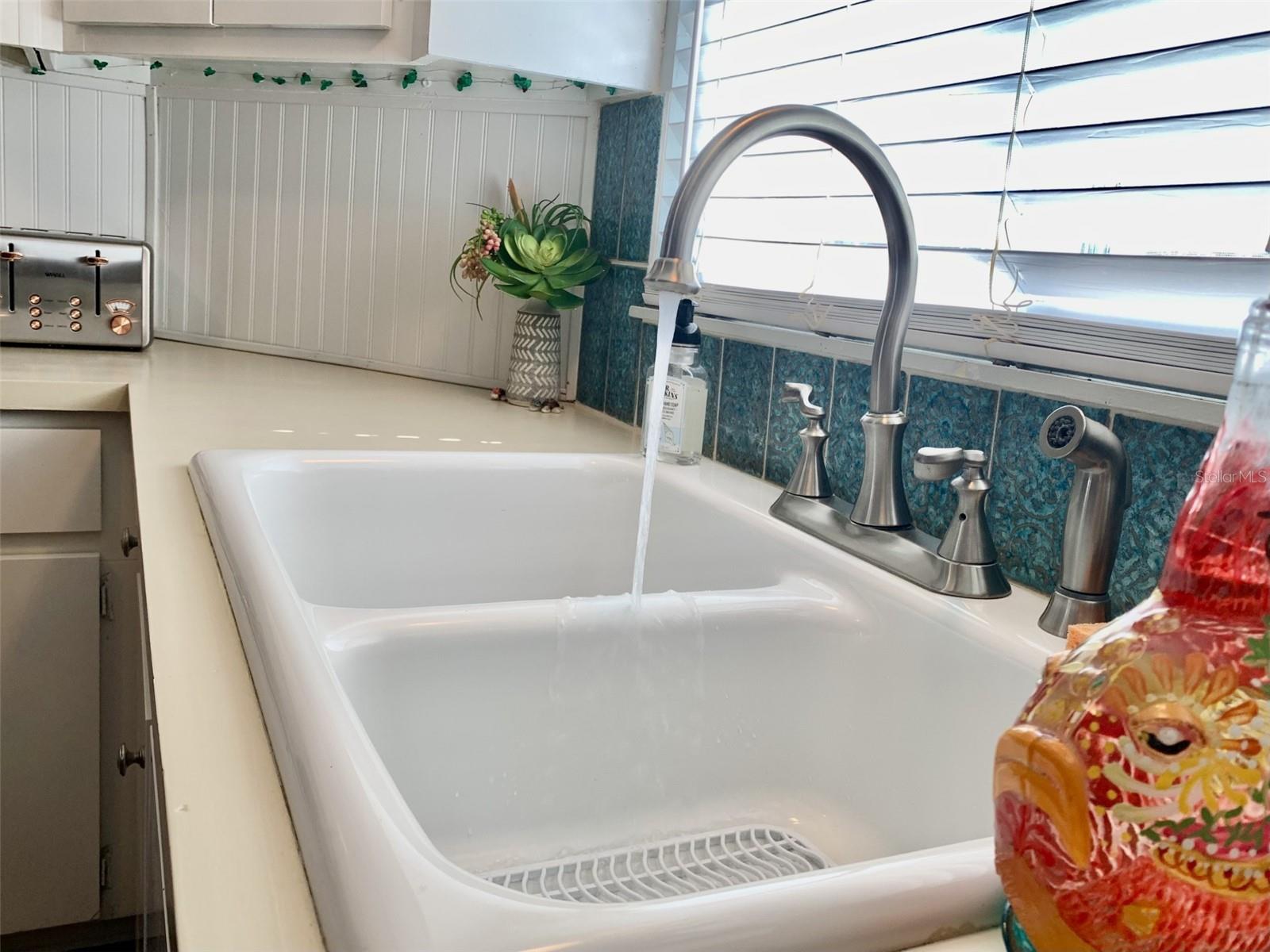 TROPICAL HIGHLANDS AMD - Residential