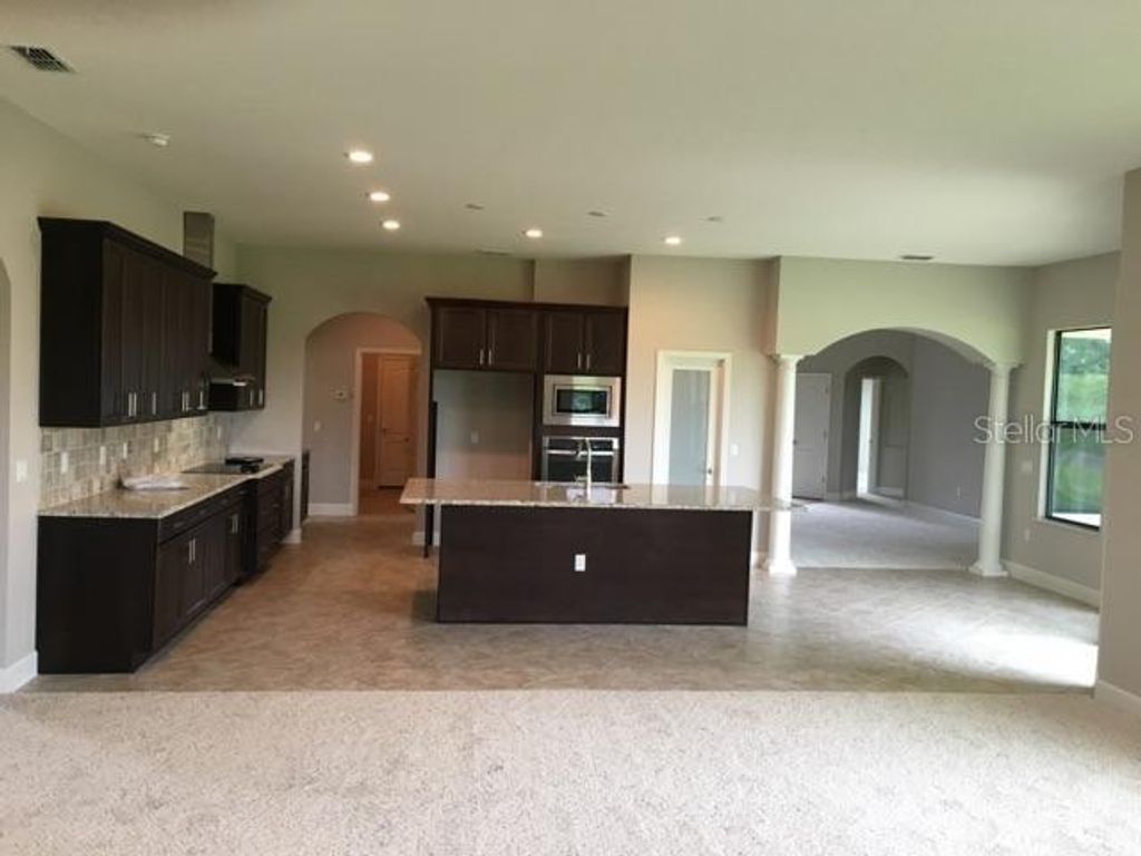 Photo of 1459 Silver Leaf Drive, Lakeland, FL 33813 (MLS # L4956277)