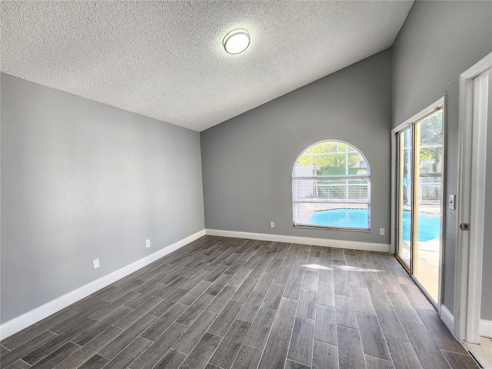 SOUTHCHASE - Residential Lease