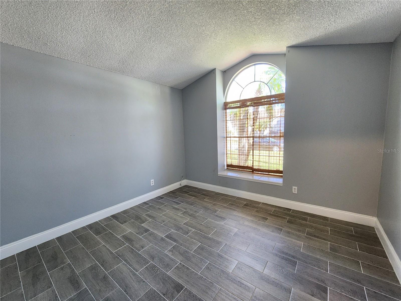 SOUTHCHASE - Residential Lease