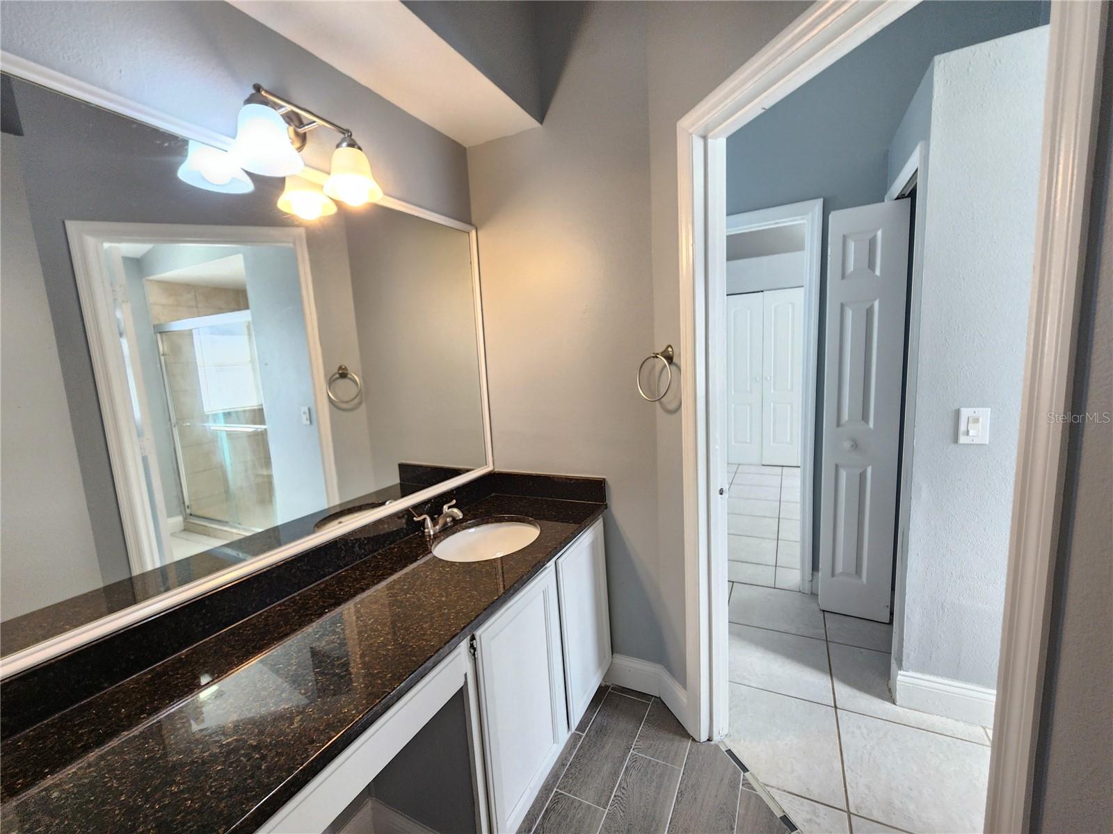 SOUTHCHASE - Residential Lease