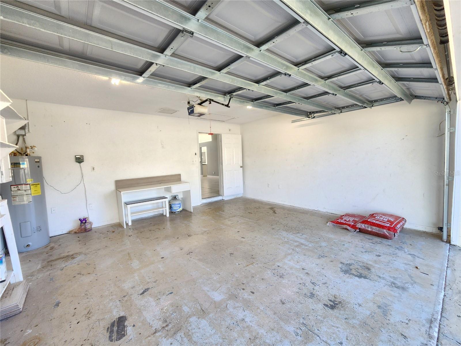 SOUTHCHASE - Residential Lease