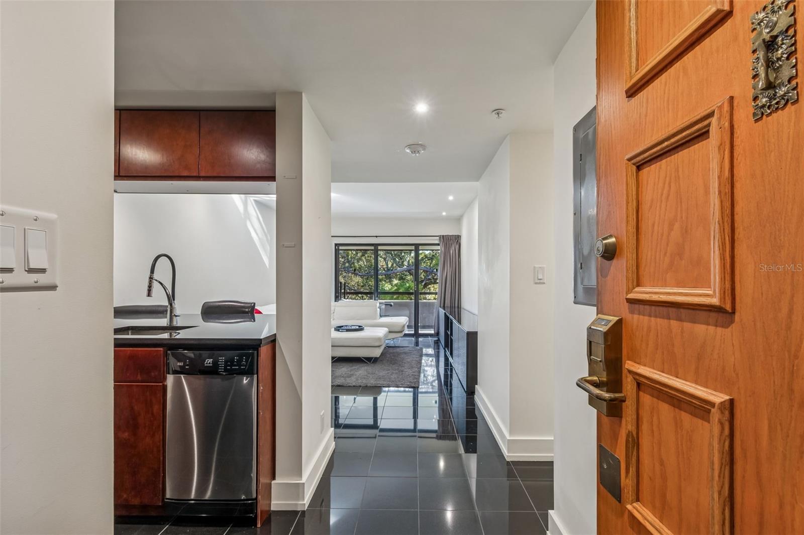 36750 US HIGHWAY 19 N 19306