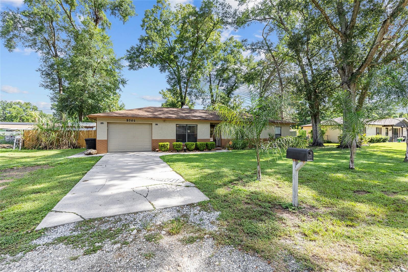 5701 SE 4TH PLACE