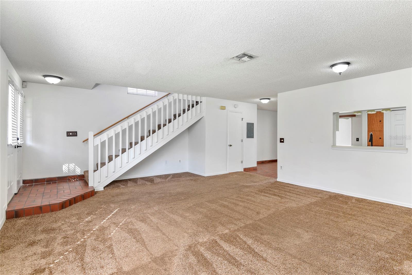 LAKEVIEW VILLAGE CONDO 10 - Residential