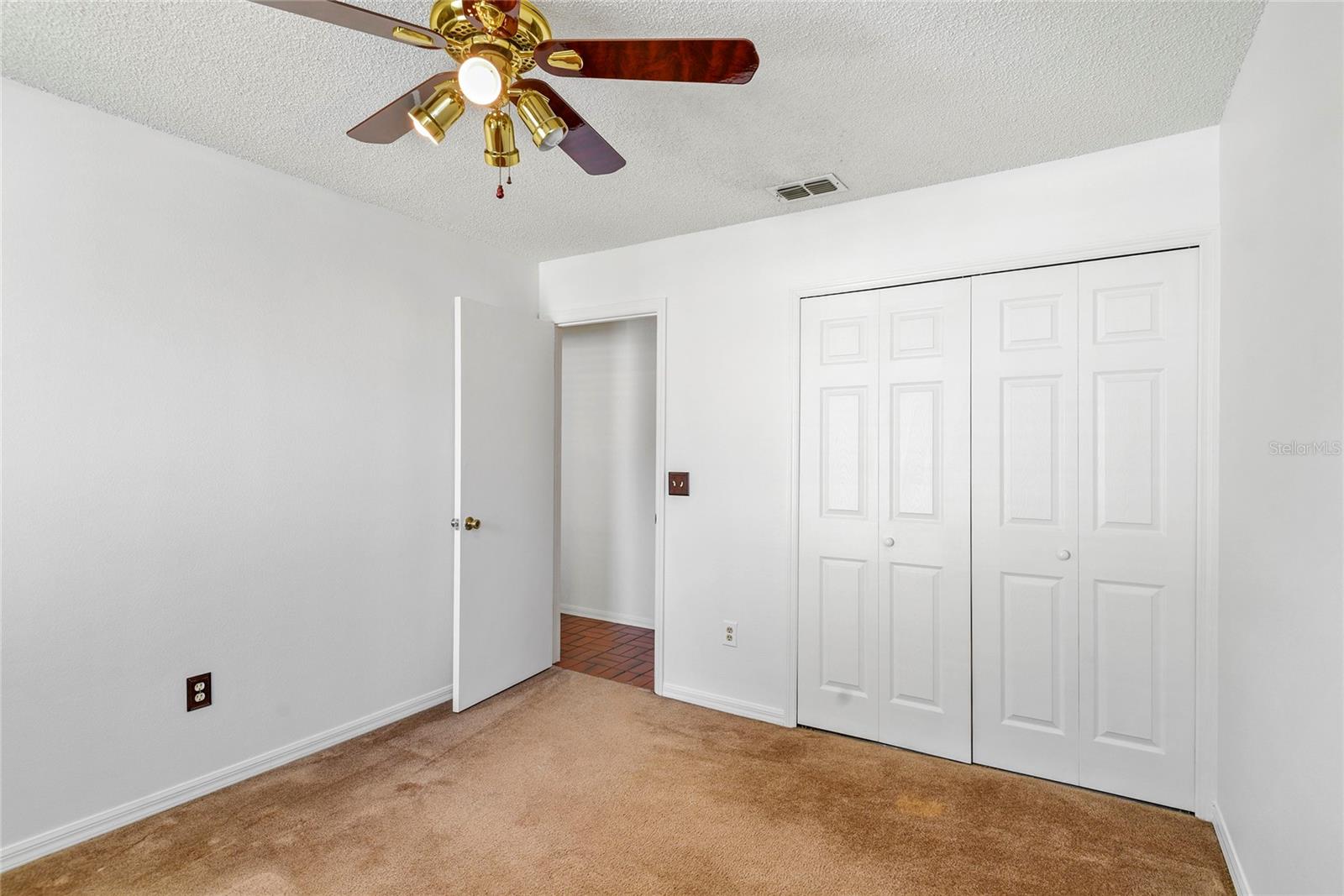 LAKEVIEW VILLAGE CONDO 10 - Residential