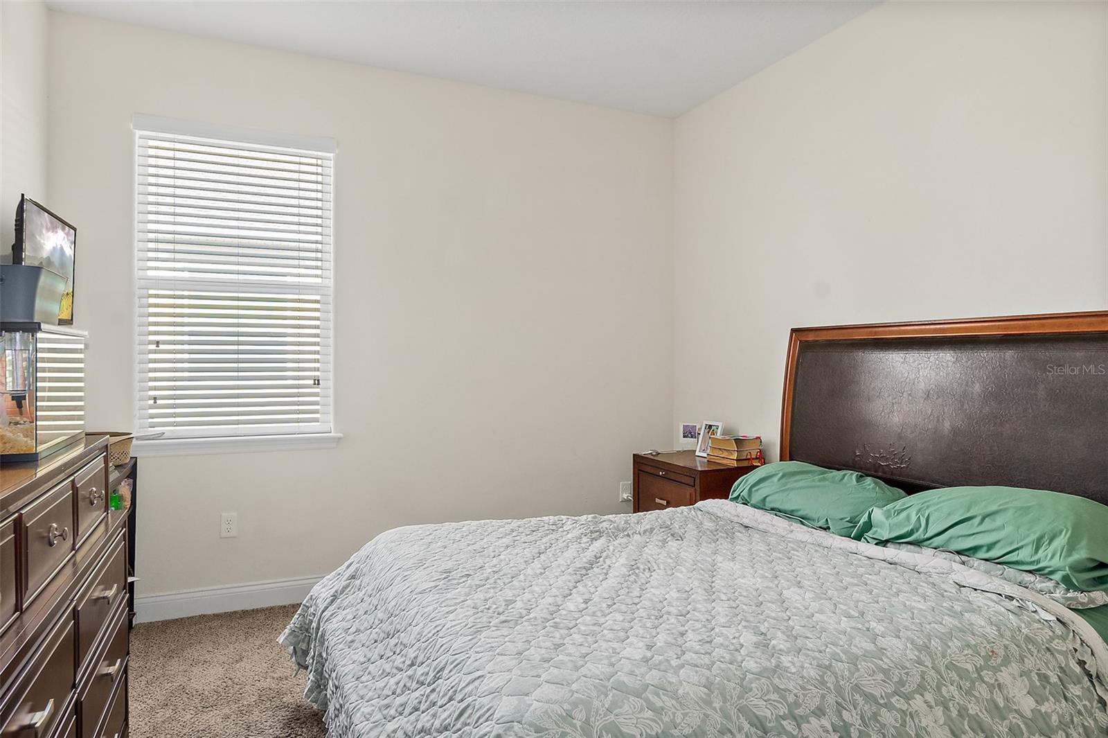 EAGLE LAKES - Residential