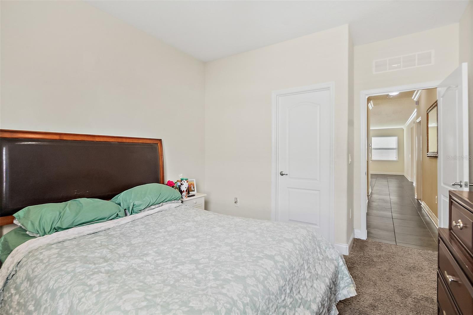 EAGLE LAKES - Residential