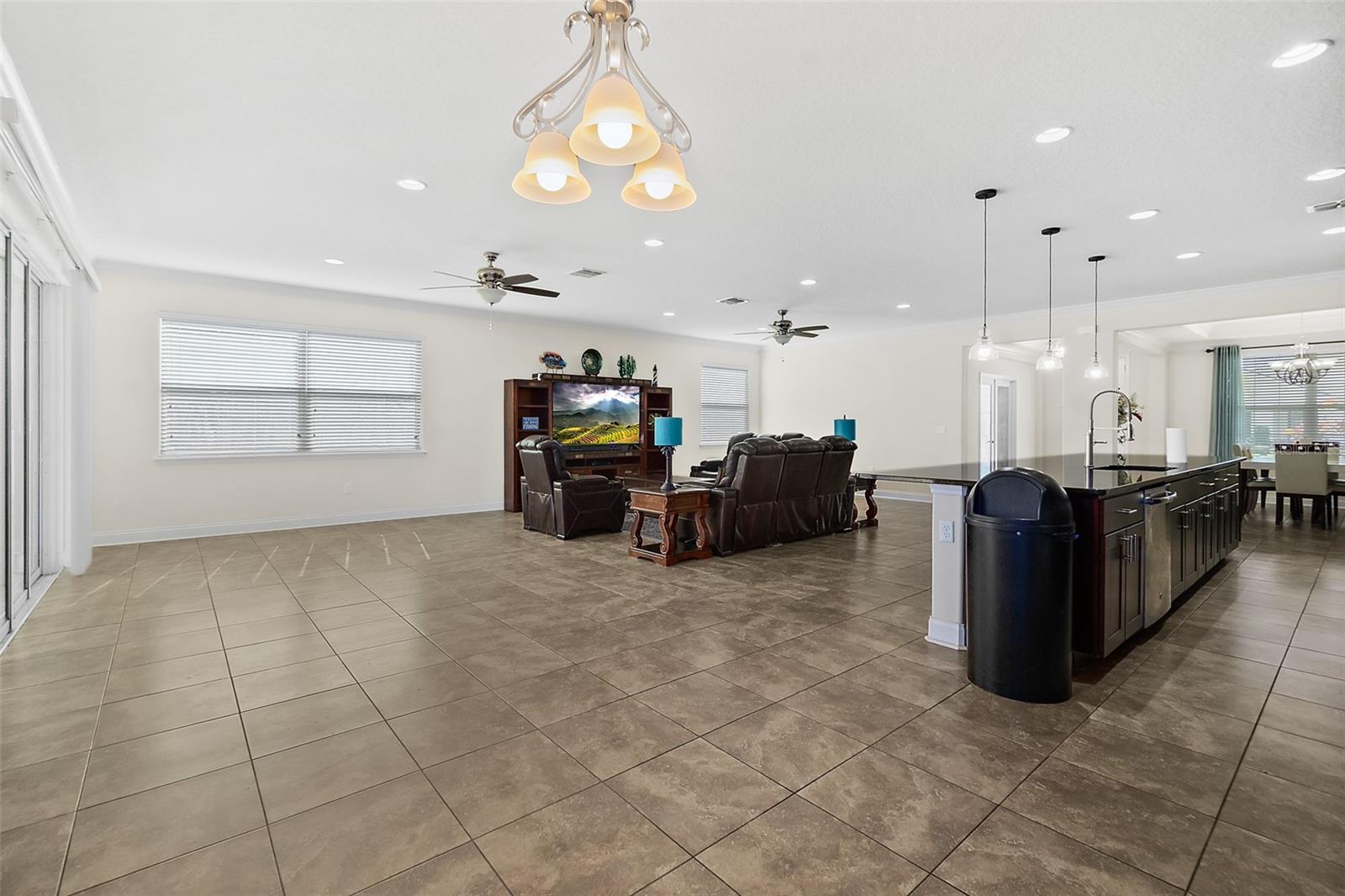 EAGLE LAKES - Residential