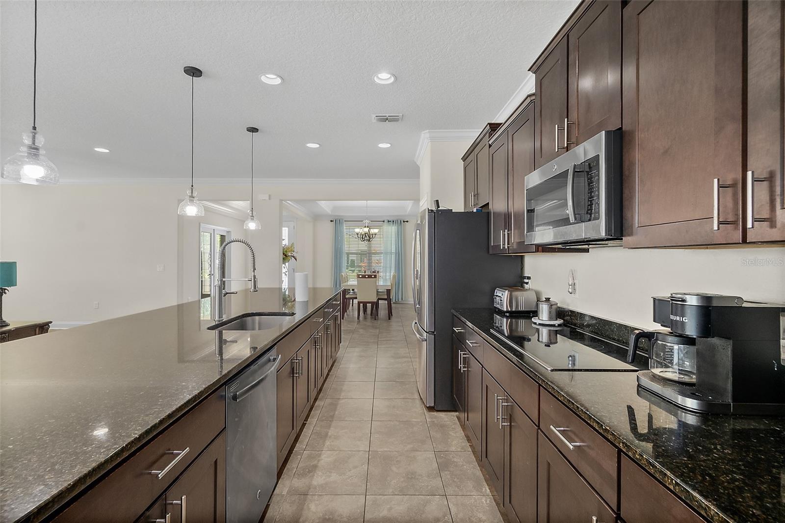 EAGLE LAKES - Residential