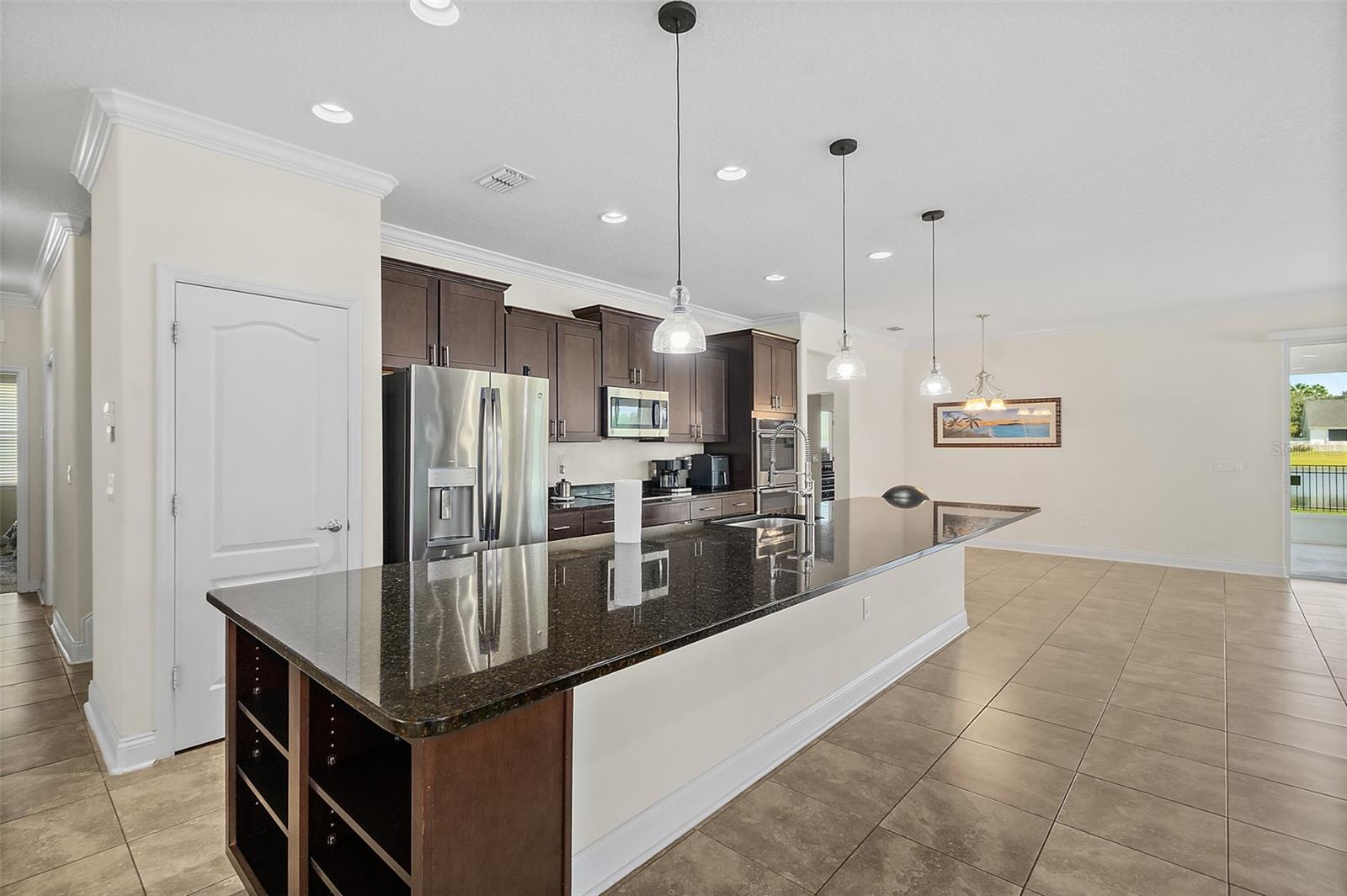 EAGLE LAKES - Residential