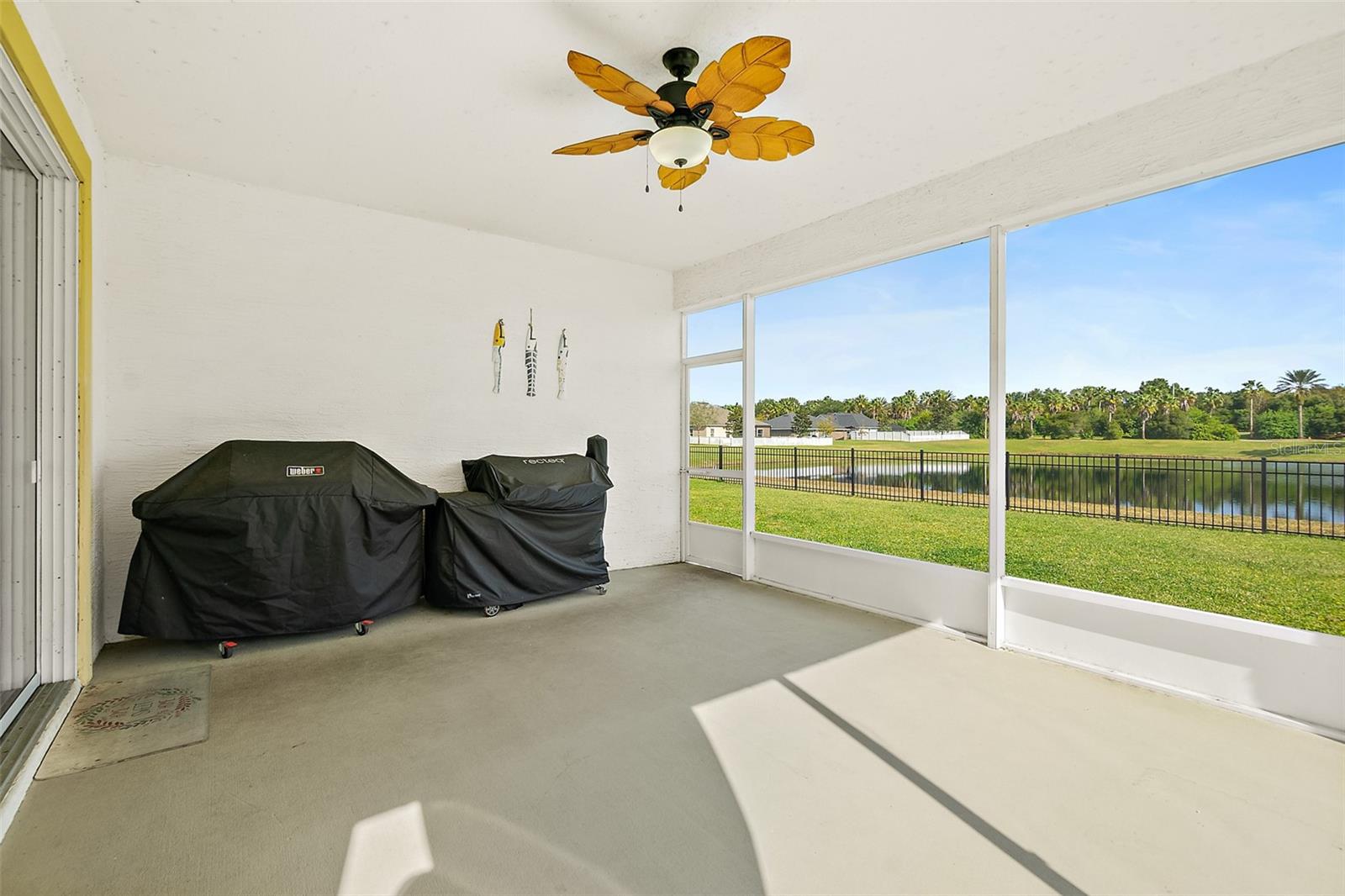 EAGLE LAKES - Residential