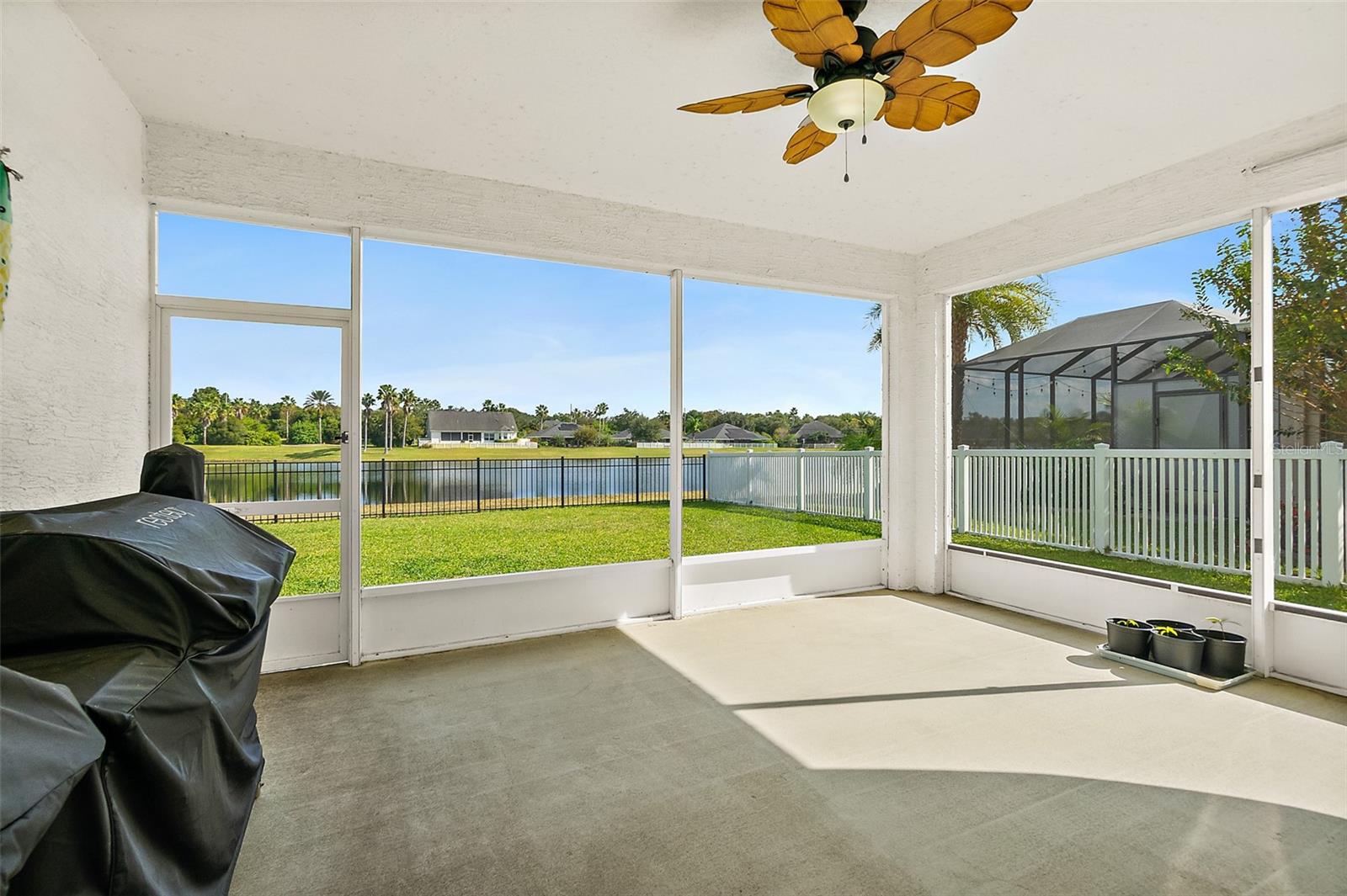 EAGLE LAKES - Residential