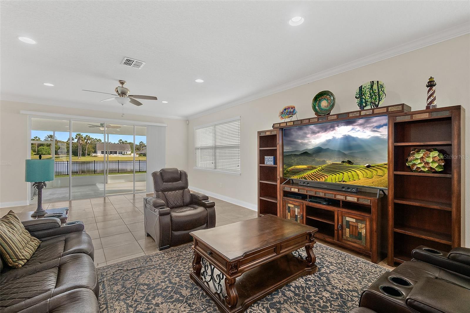 EAGLE LAKES - Residential