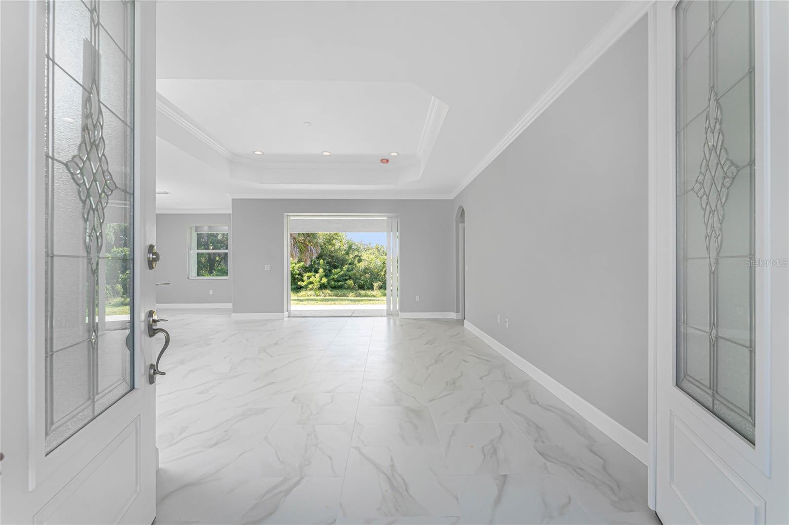 ROTONDA LAKES - Residential