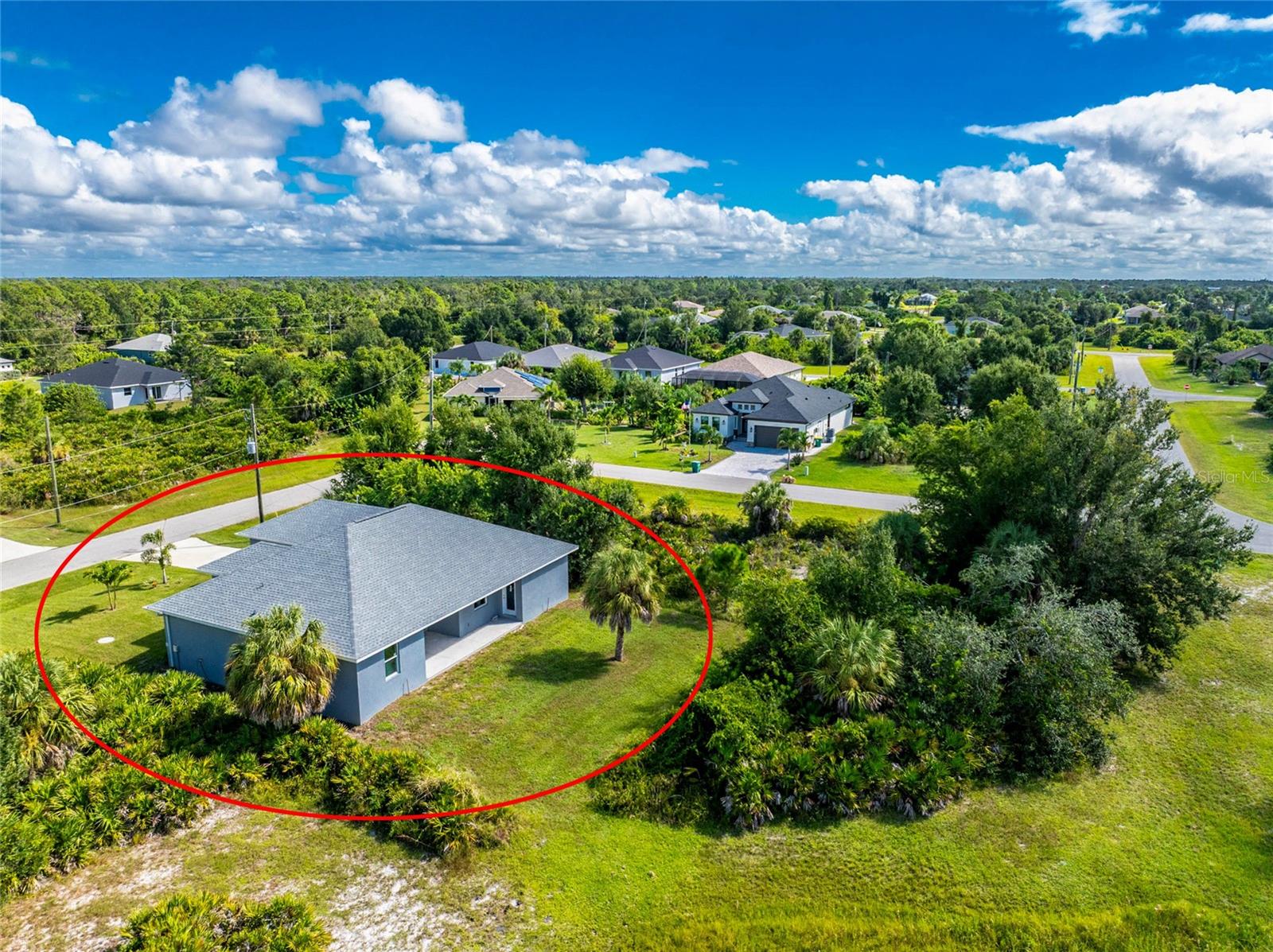ROTONDA LAKES - Residential