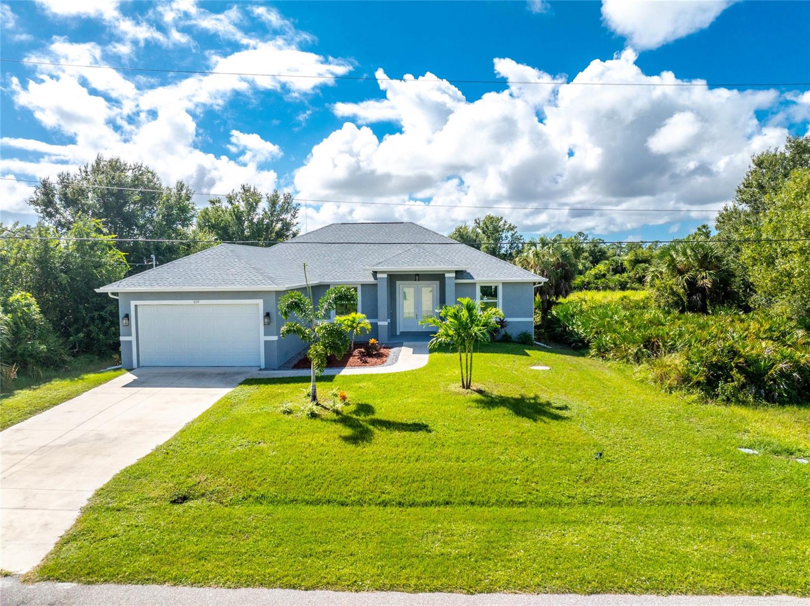ROTONDA LAKES - Residential