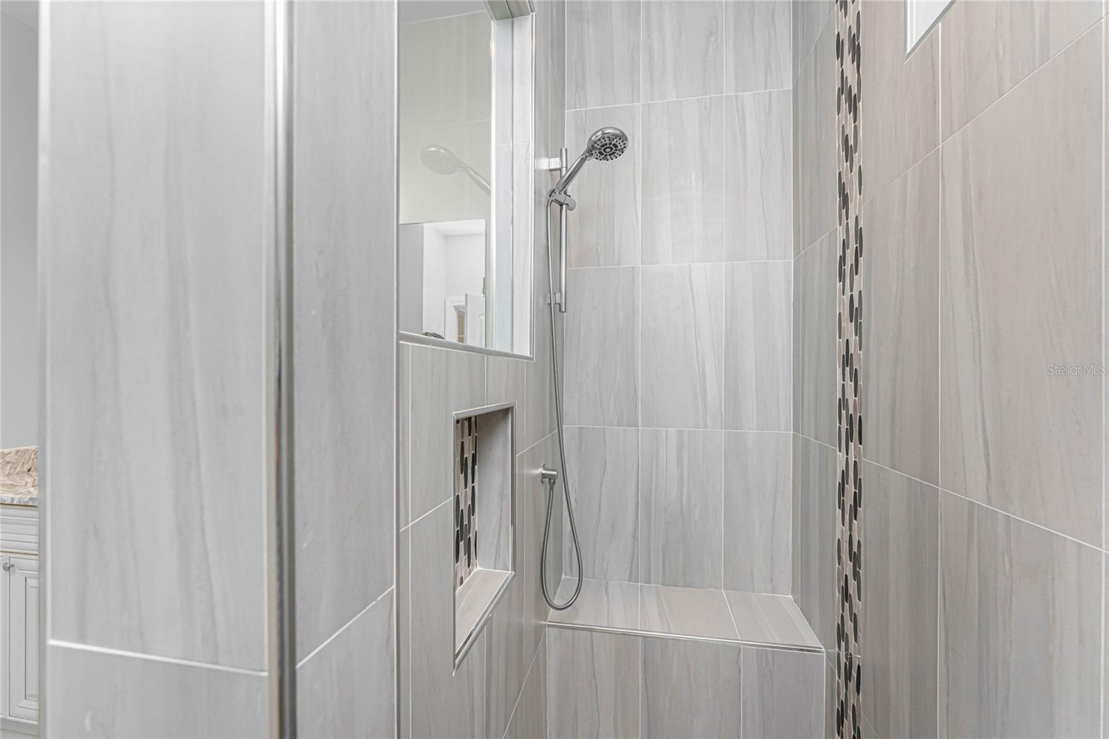 ROTONDA LAKES - Residential