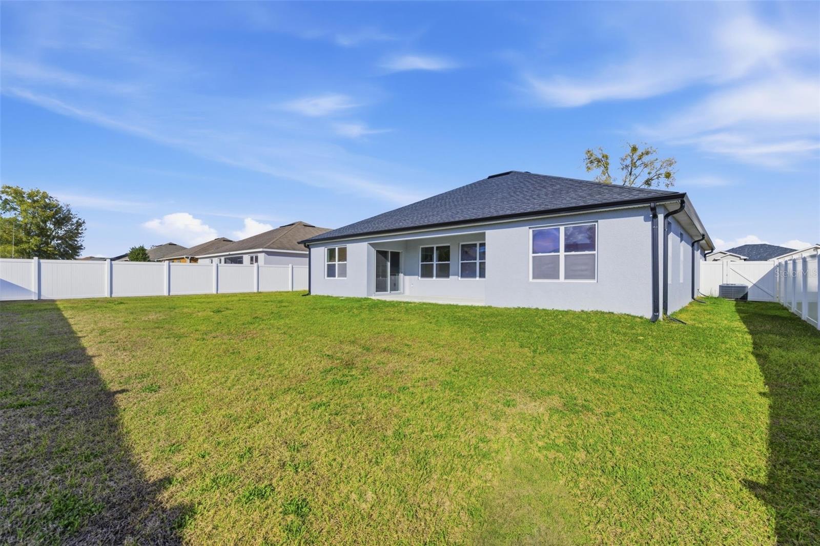 BAHIA OAKS UN #5 - Residential