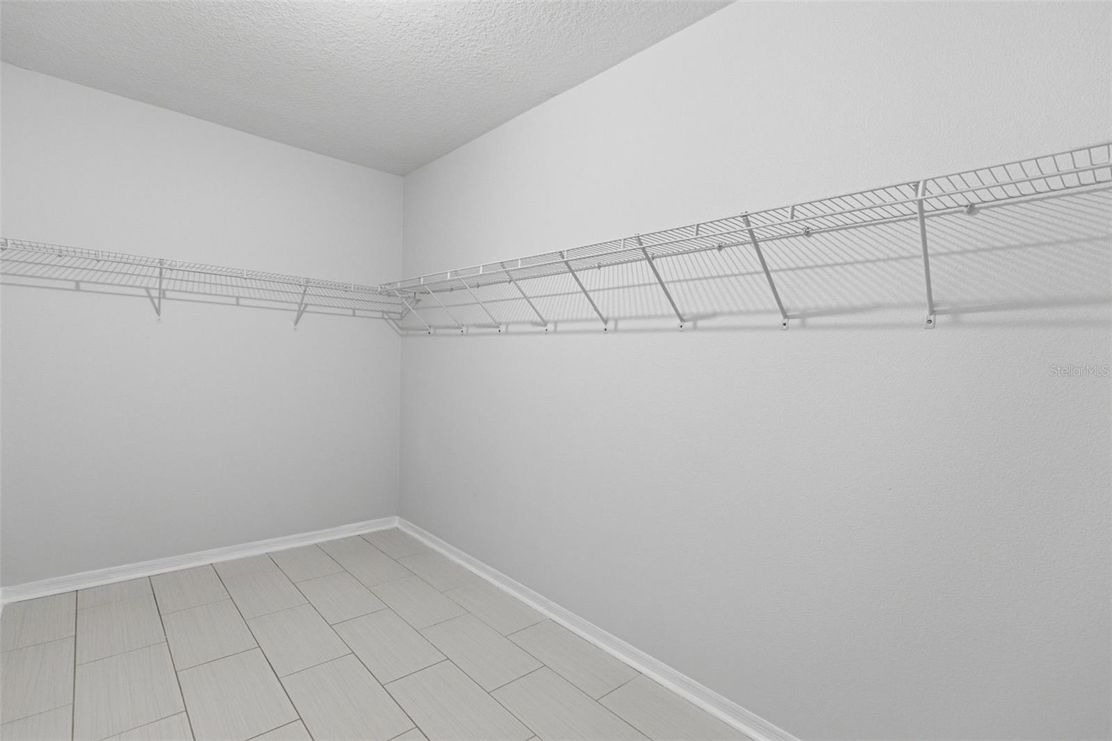 BAHIA OAKS UN #5 - Residential