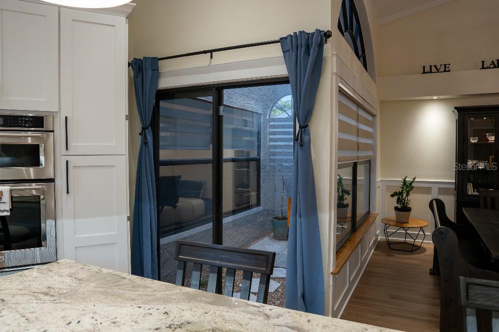 SALEM SQUARE - Residential