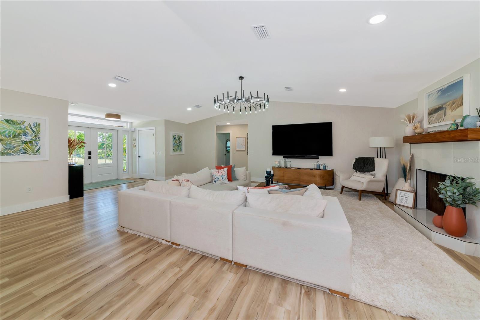 BERN CREEK THE RANCHES AT - Residential