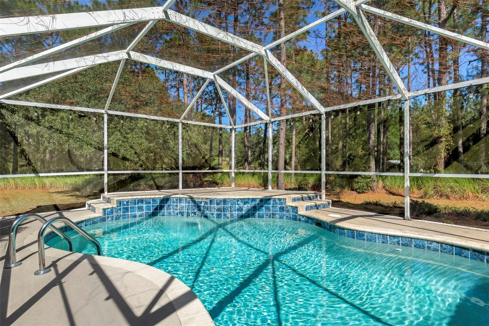 PINE RIDGE UNIT 03 - Residential