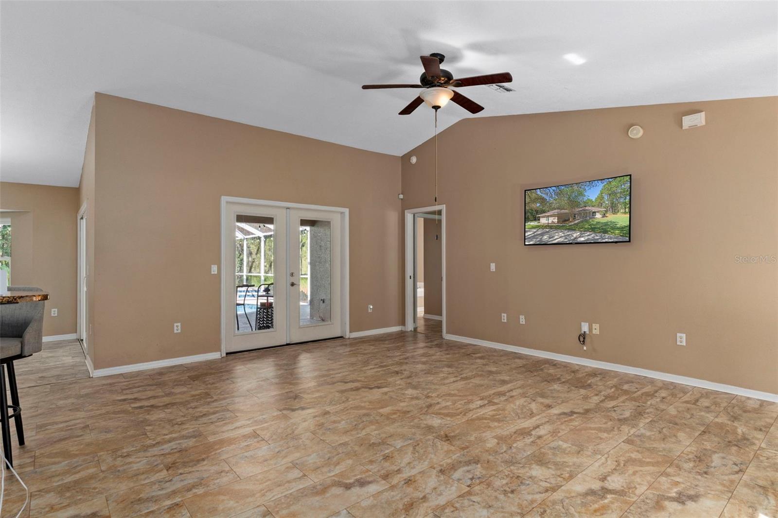 PINE RIDGE UNIT 03 - Residential