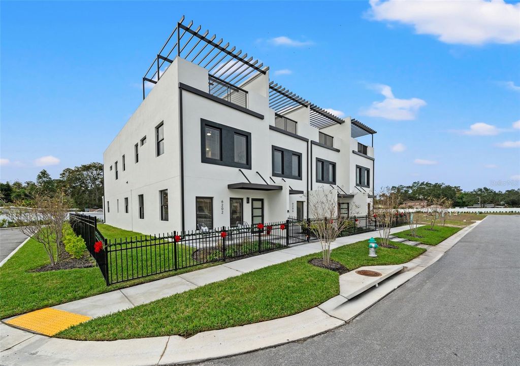 Photo of 6211 64th Way N, Pinellas Park, FL 33781 (MLS # TB8445339)