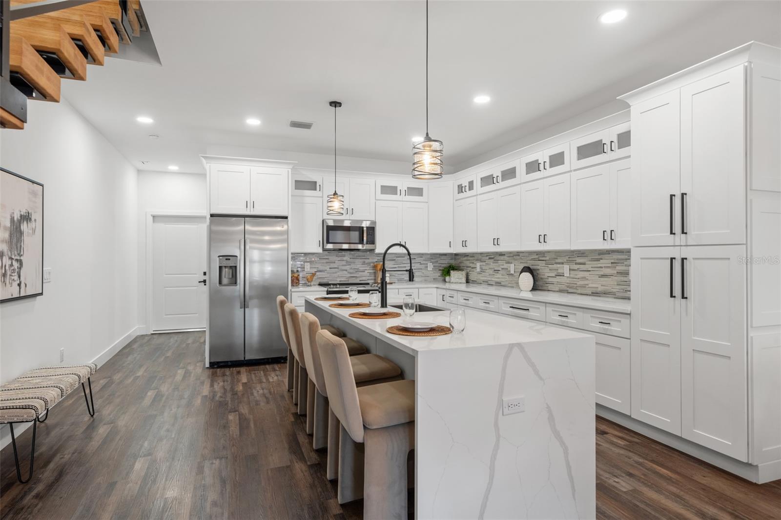 LATITUDES IN THE PARK TWNHMS - Residential