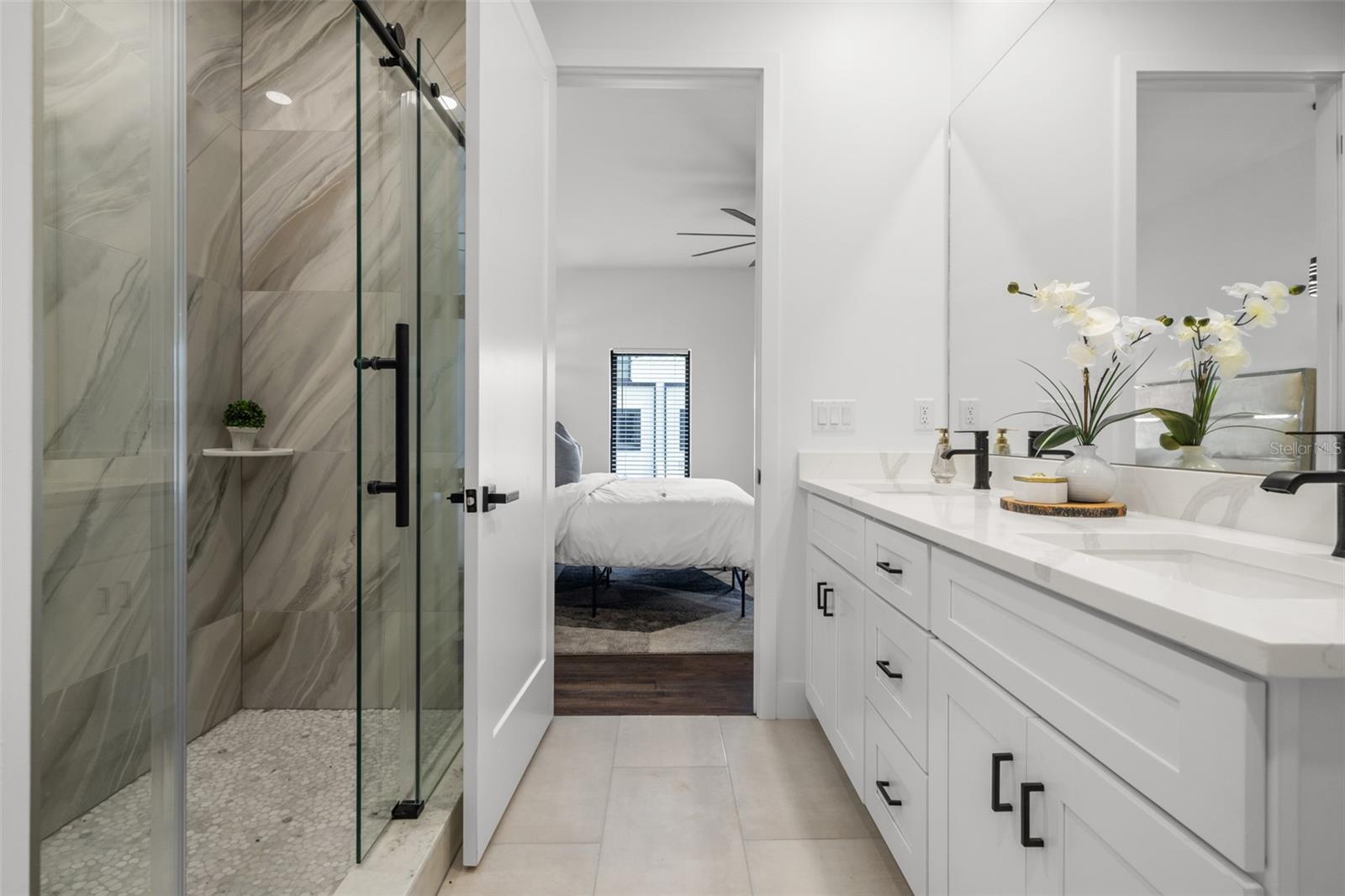 LATITUDES IN THE PARK TWNHMS - Residential