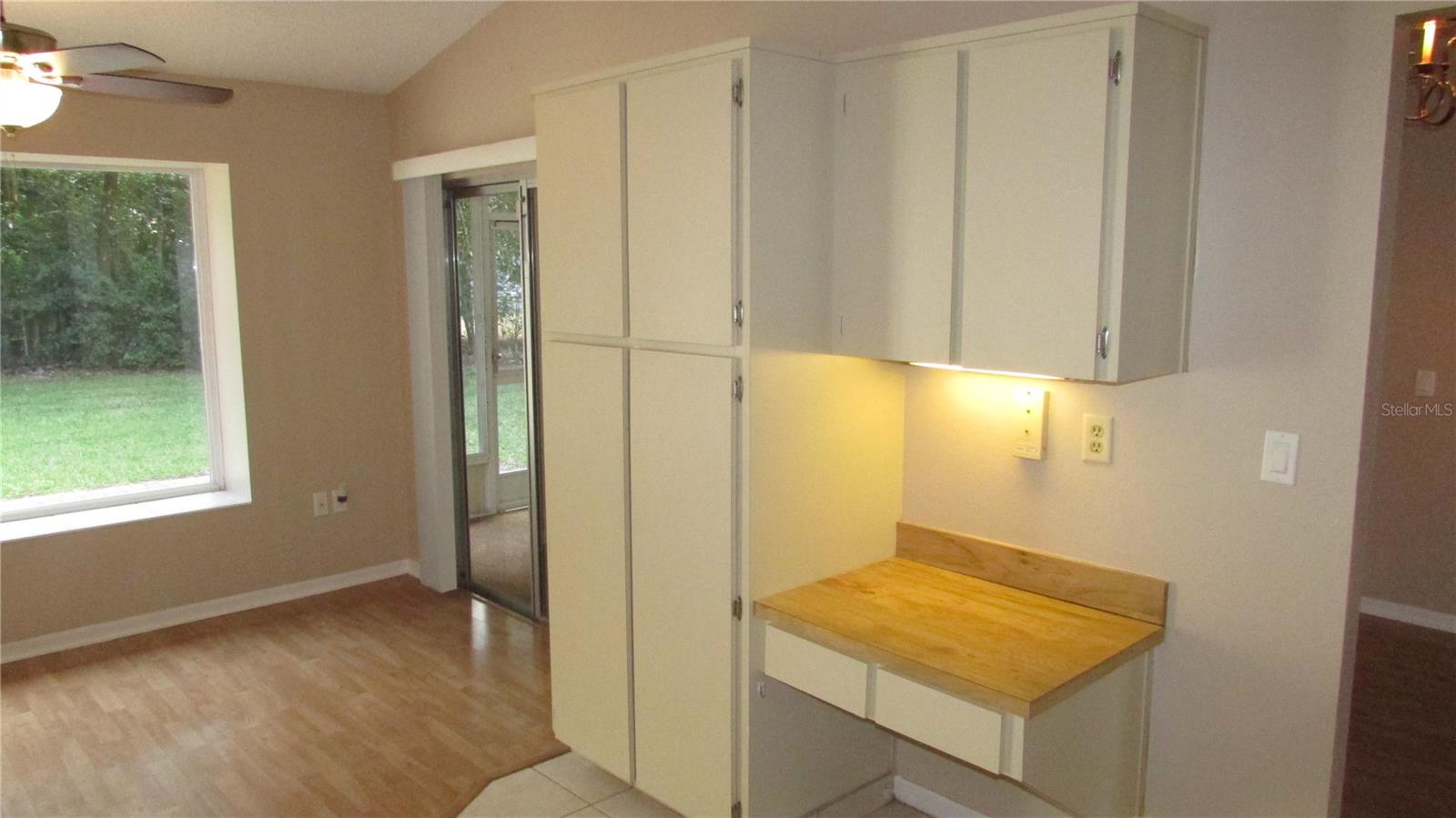 RAVENSWOOD VILLAGE - Residential