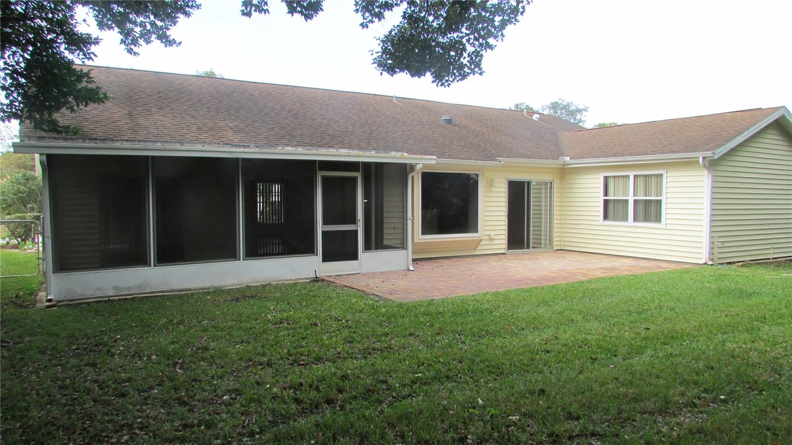 RAVENSWOOD VILLAGE - Residential