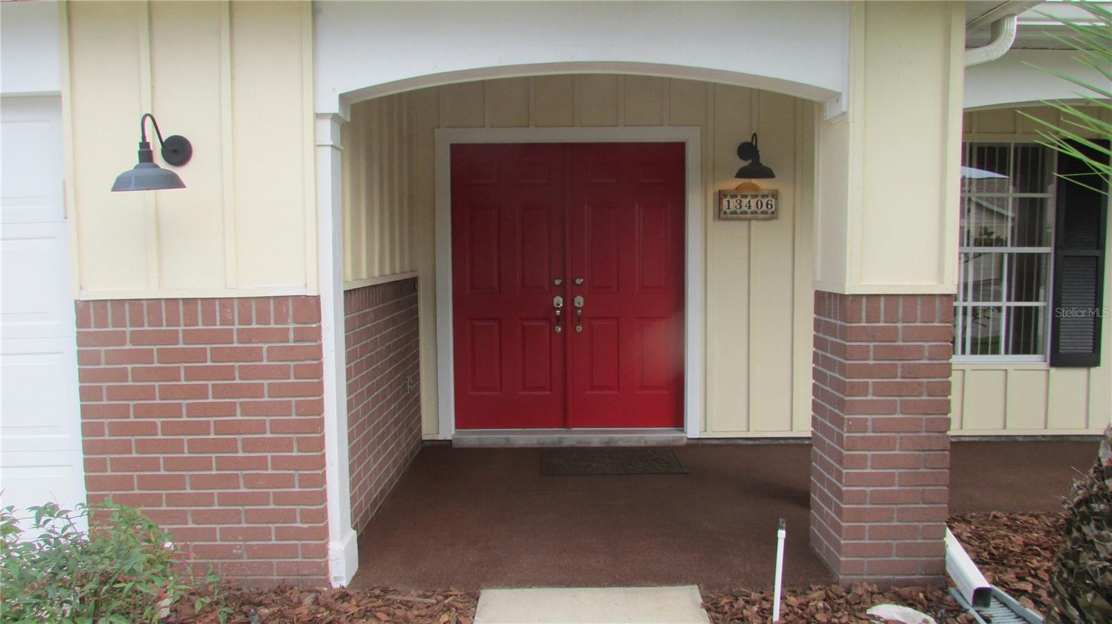 RAVENSWOOD VILLAGE - Residential