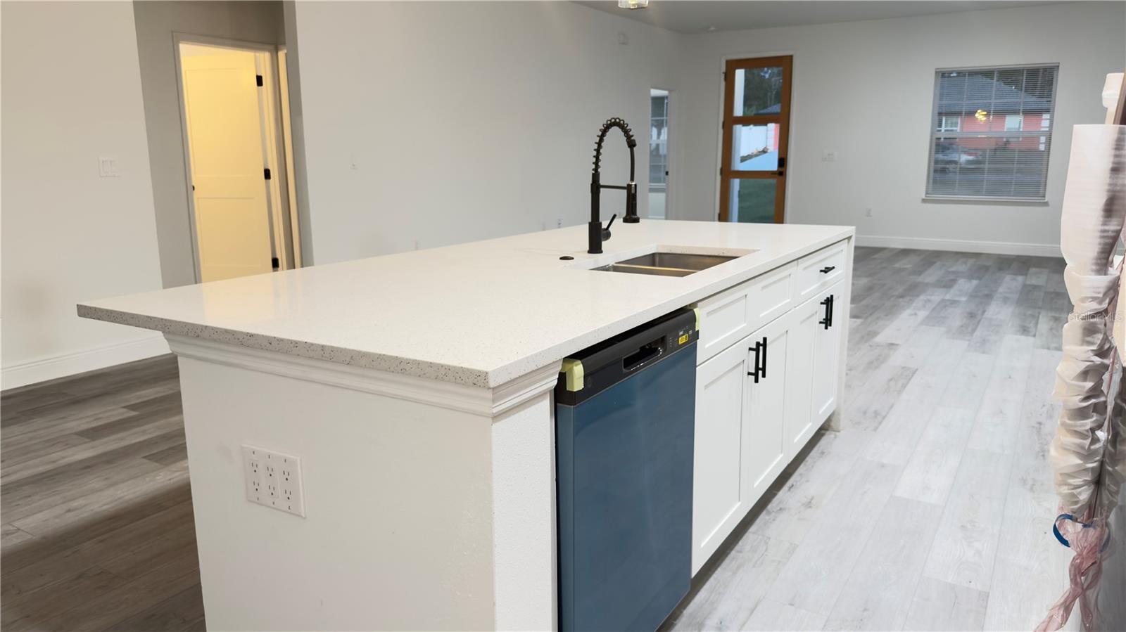 MARION OAKS UN 10 - Residential Lease