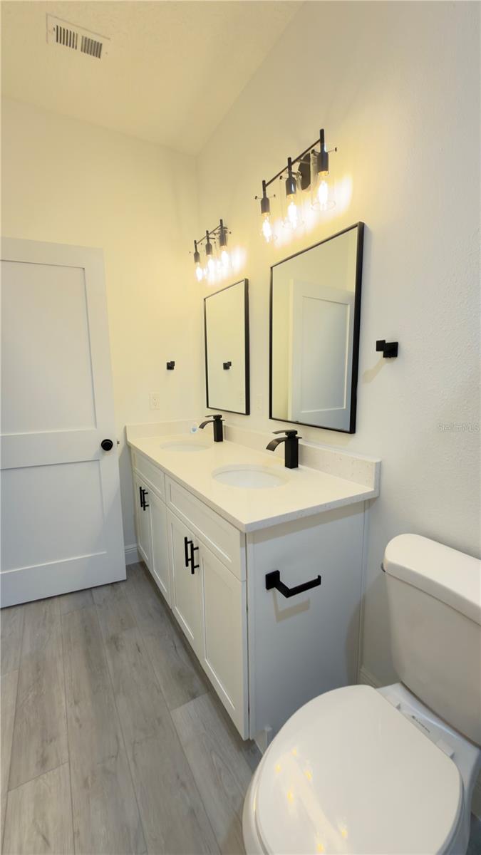 MARION OAKS UN 10 - Residential Lease