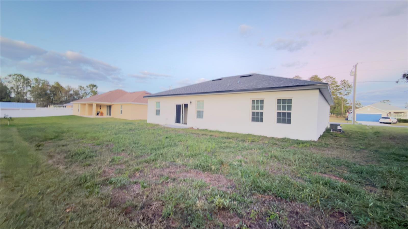 MARION OAKS UN 10 - Residential Lease